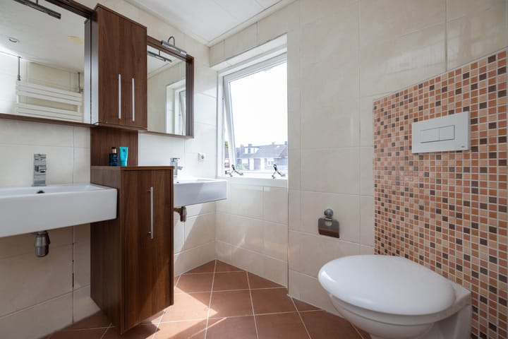 Foto 19 van Esdoornstraat 71