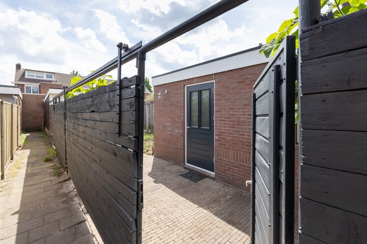 Foto 29 van Esdoornstraat 71