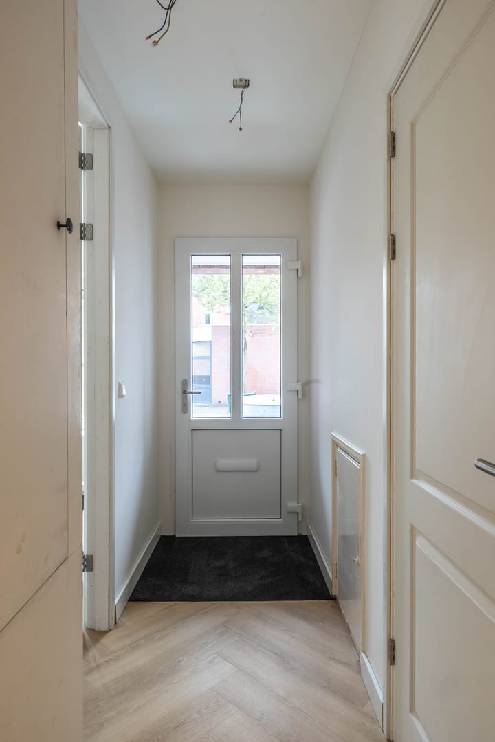 Photo 21 of Vinkenstraat 80