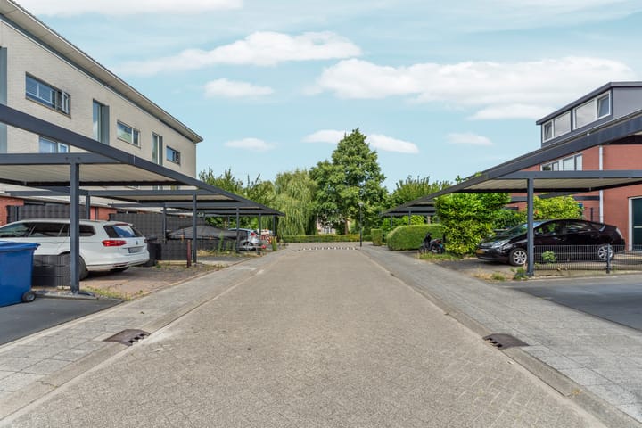 Foto 2 van Woestduijnstraat 73