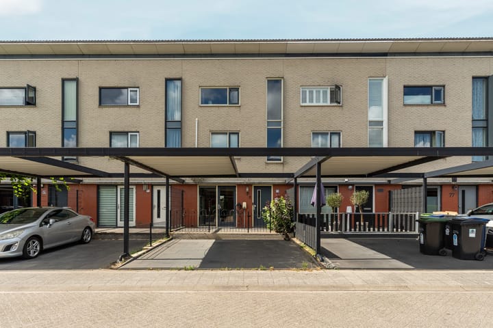 Foto 36 van Woestduijnstraat 73