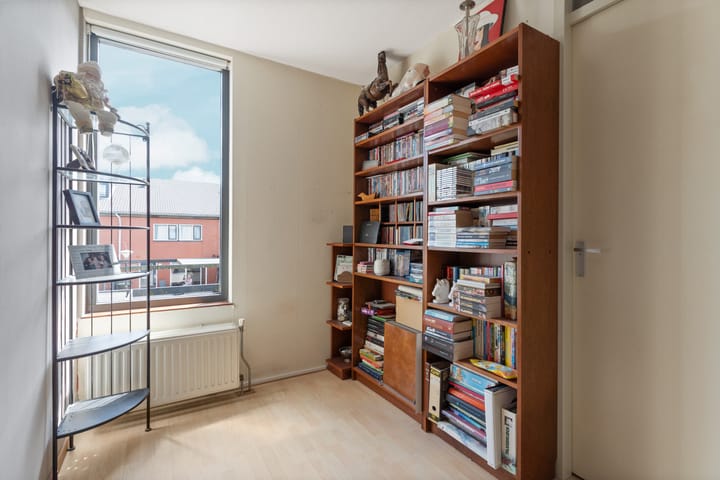 Foto 17 van Woestduijnstraat 73