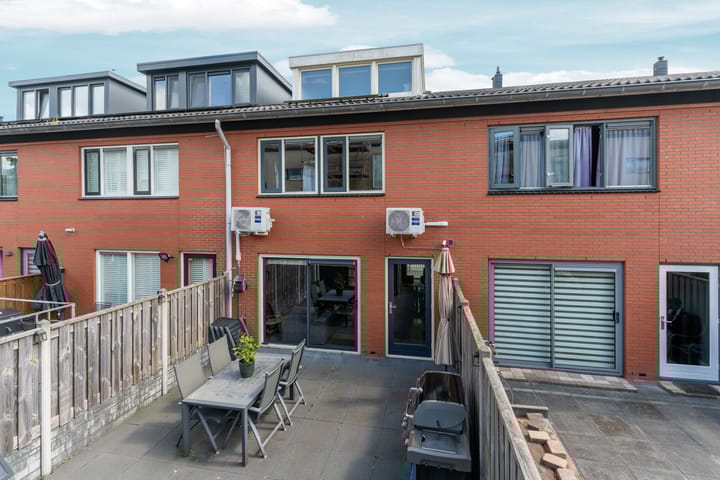 Foto 29 van Woestduijnstraat 73