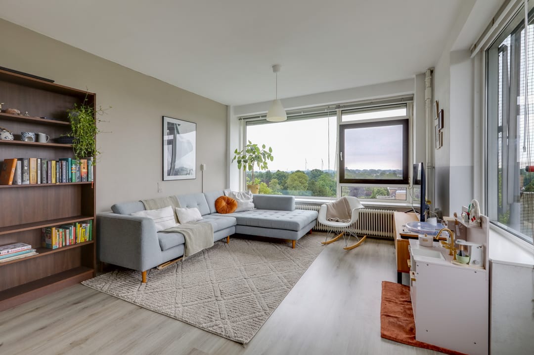 Photo 2 of Stationsplein 106