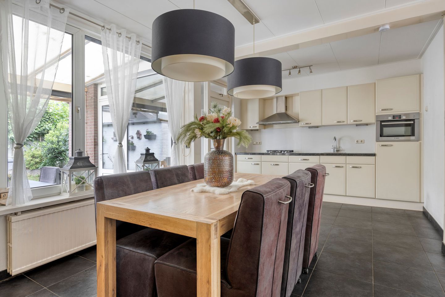 Foto 14 van Gebr. van Doornelaan 98