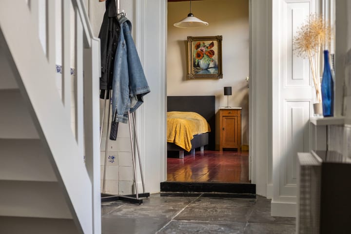 Photo 11 of Omgong 7