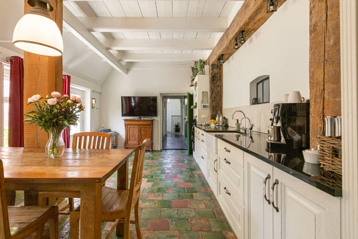 Photo 20 of Omgong 7