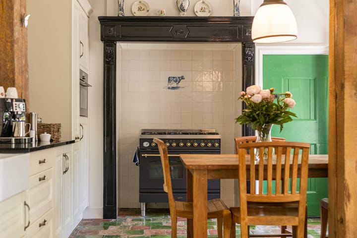 Photo 22 of Omgong 7