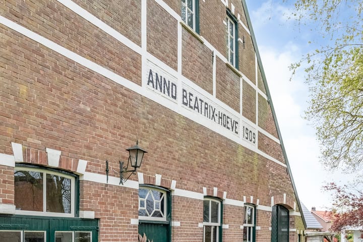 Foto 42 van Hoofdweg 52