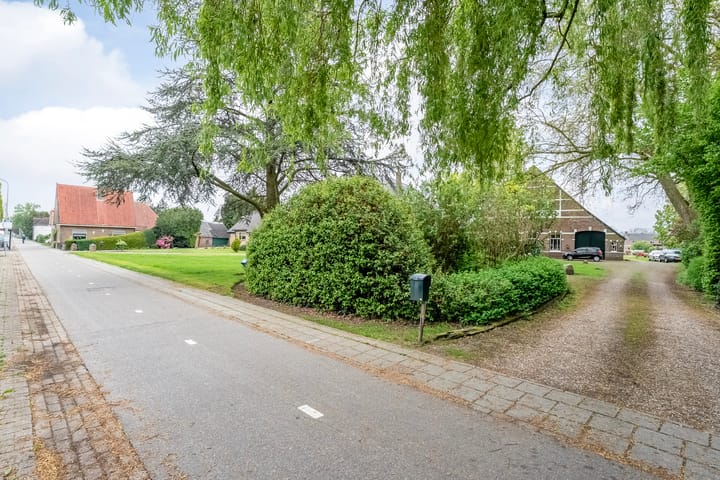 Foto 47 van Hoofdweg 52