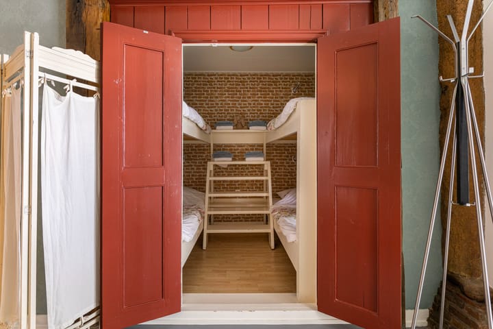 Photo 51 of Omgong 7