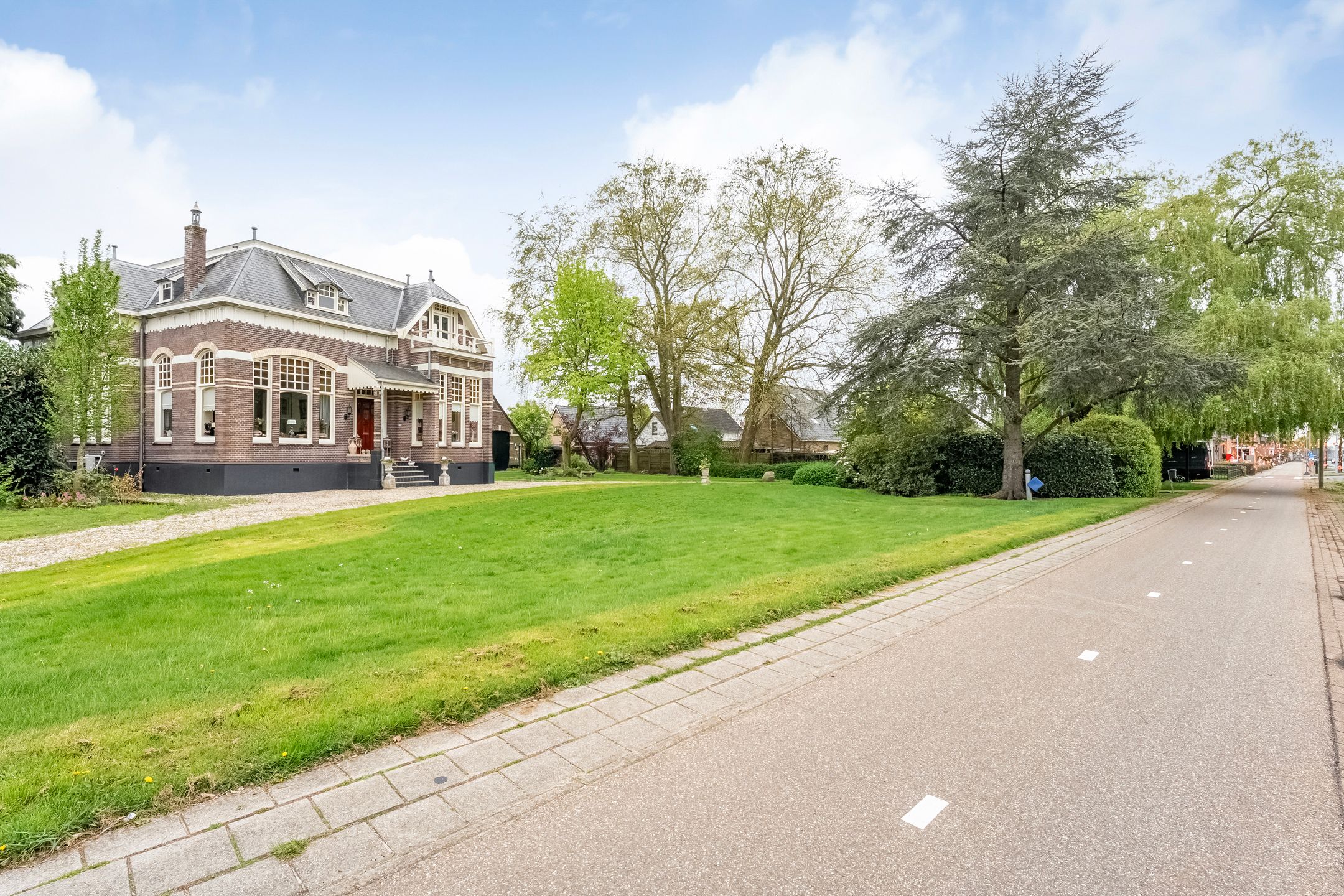 Photo 63 of Hoofdweg 52