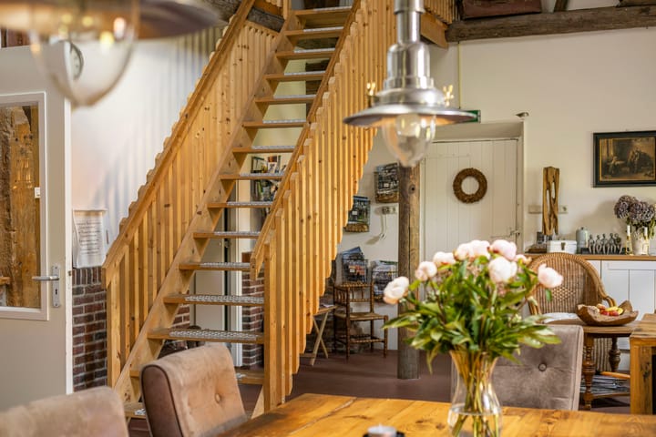 Photo 57 of Omgong 7