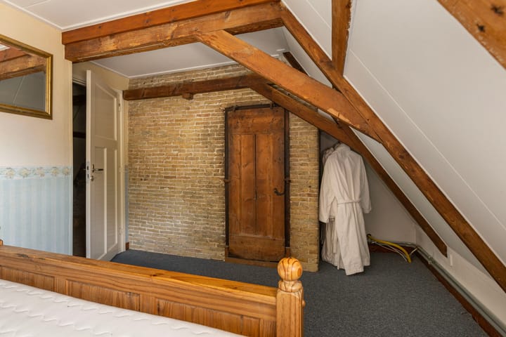 Photo 61 of Omgong 7