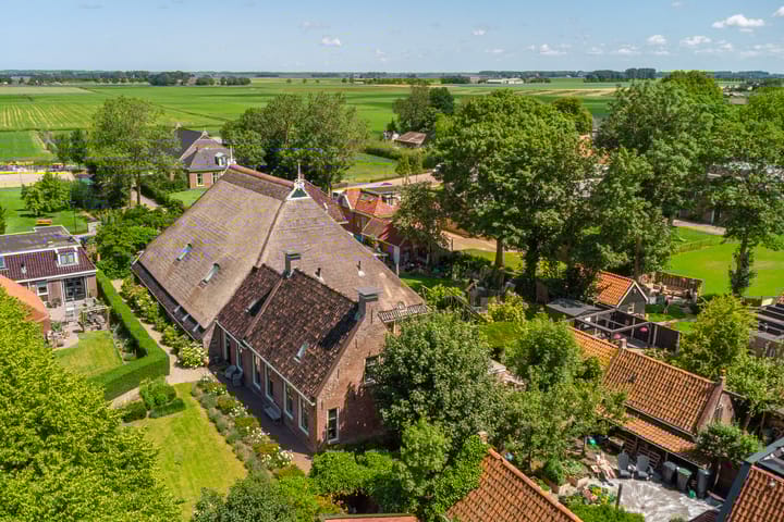 Photo 80 of Omgong 7