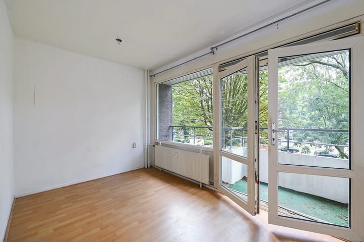 Photo 11 of Roggekamp 493