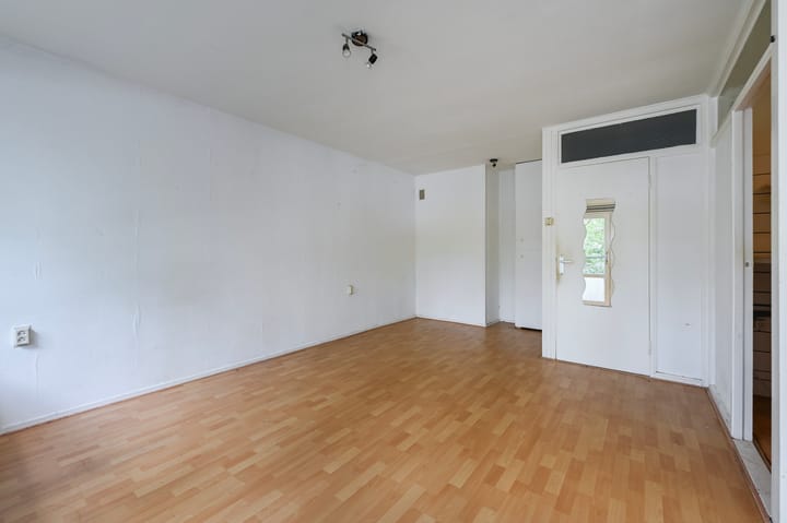 Photo 14 of Roggekamp 493