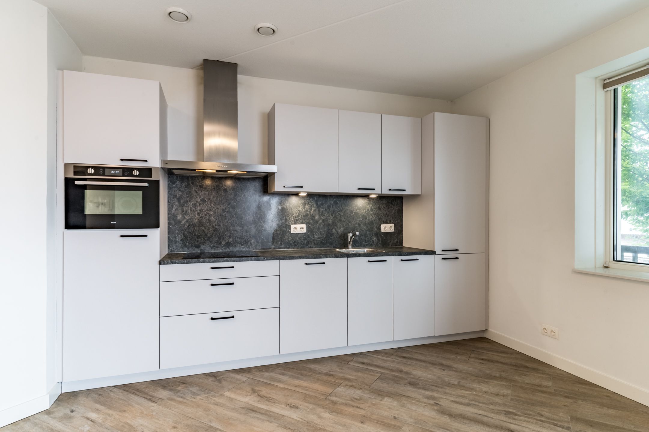 Foto 9 van Rozenstraat 92