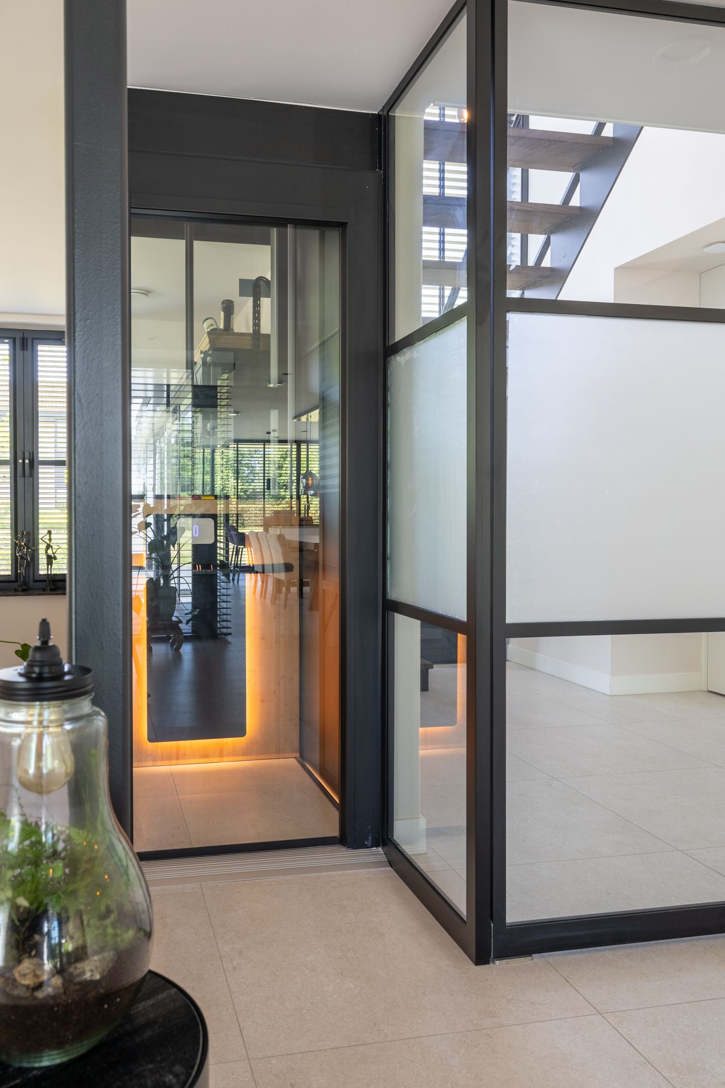 Photo 19 of Beeksestraat 82-A