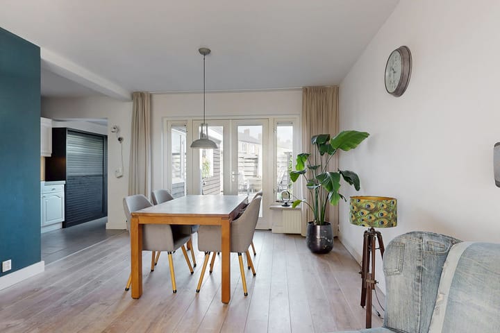 Foto 15 van Oranjestraat 7