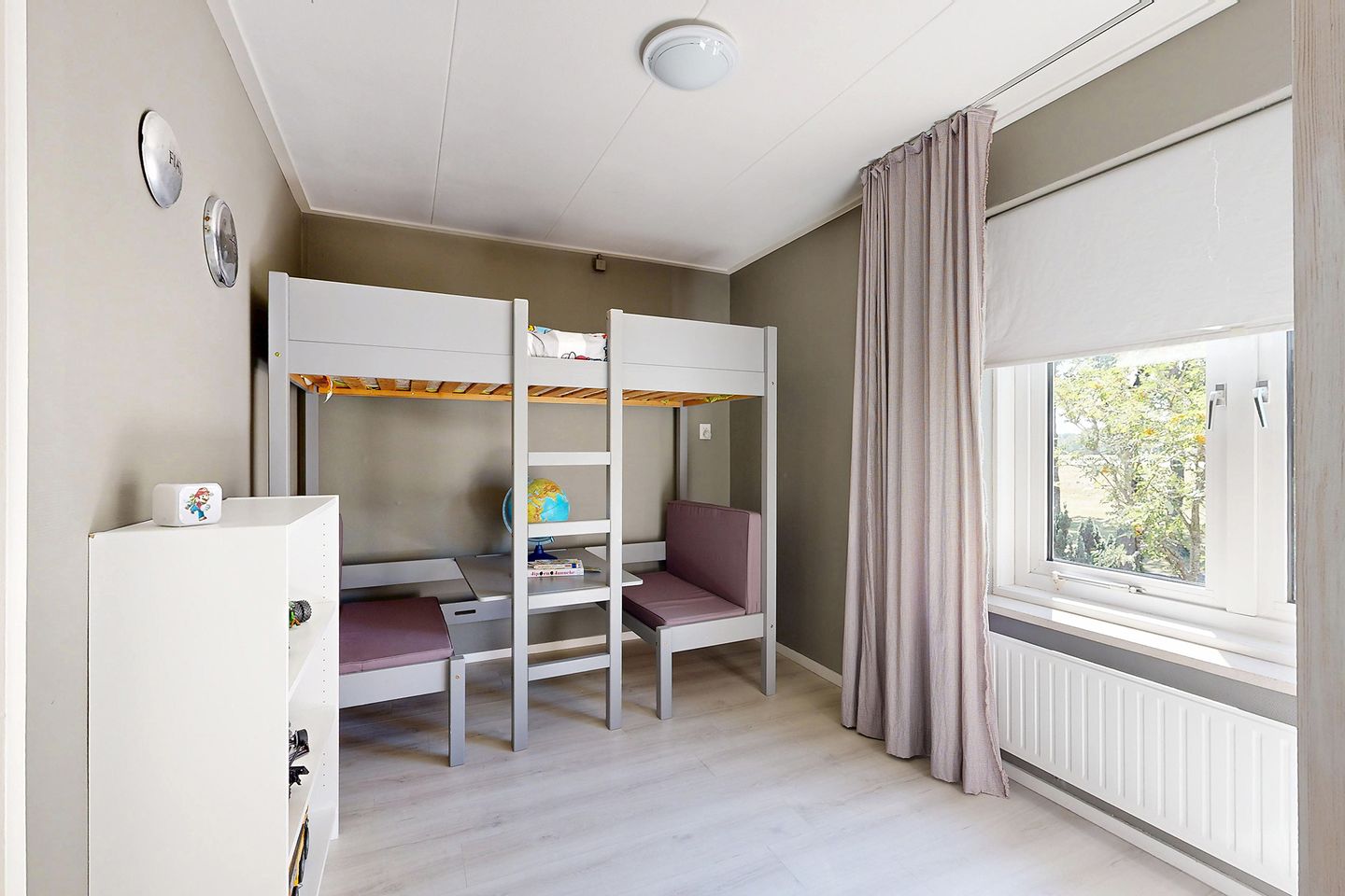 Photo 35 of Oranjestraat 7