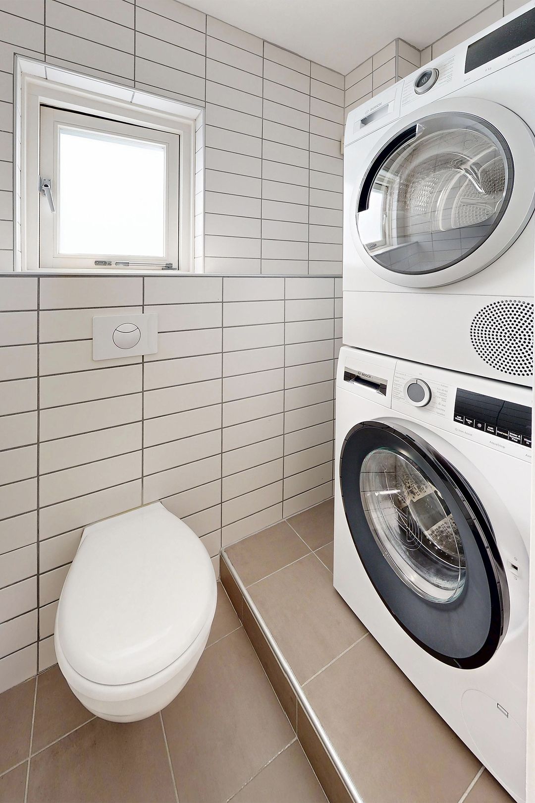 Photo 37 of Oranjestraat 7