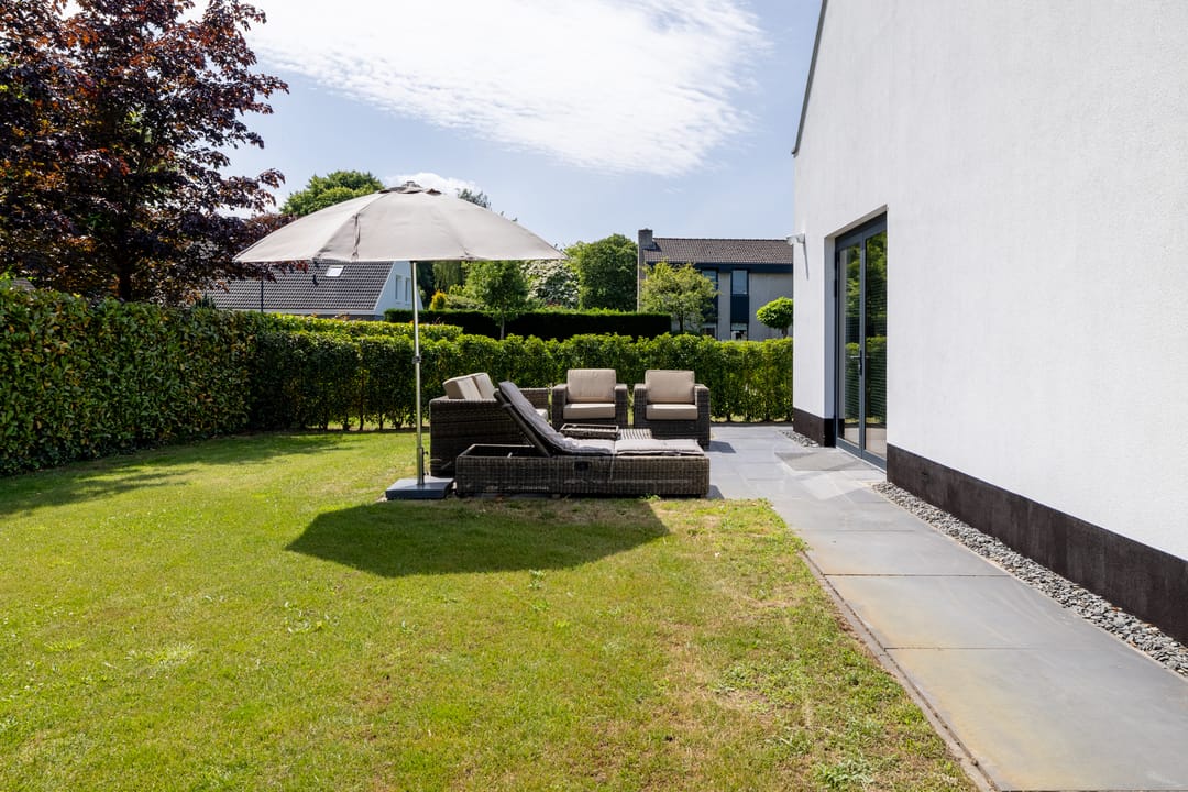 Photo 46 of Beeksestraat 82-A