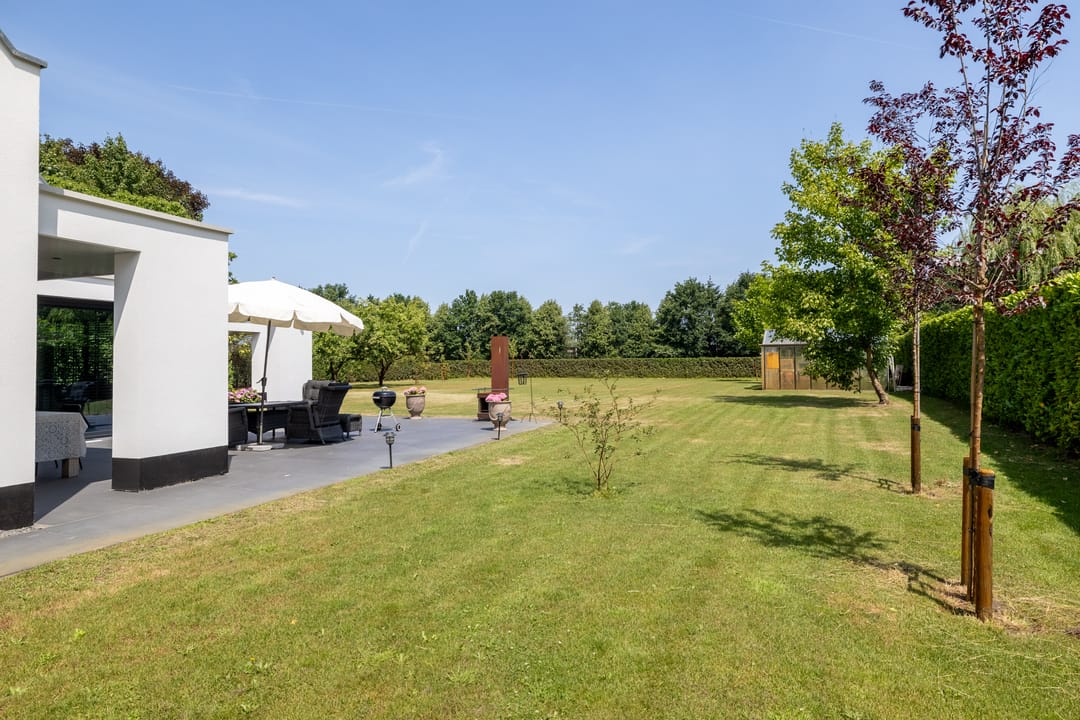 Photo 47 of Beeksestraat 82-A