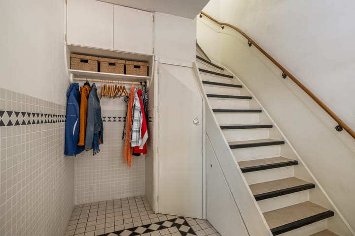 Photo 11 of Lange Singelstraat 92