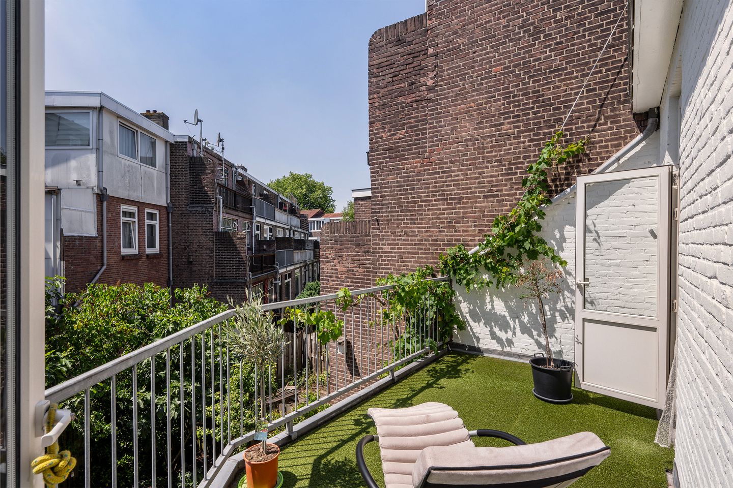 Photo 19 of Lange Singelstraat 92