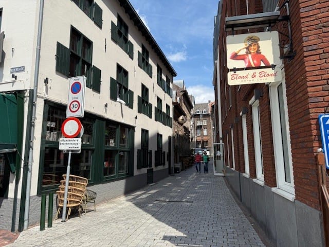 Foto 2 van Koolstraat 12