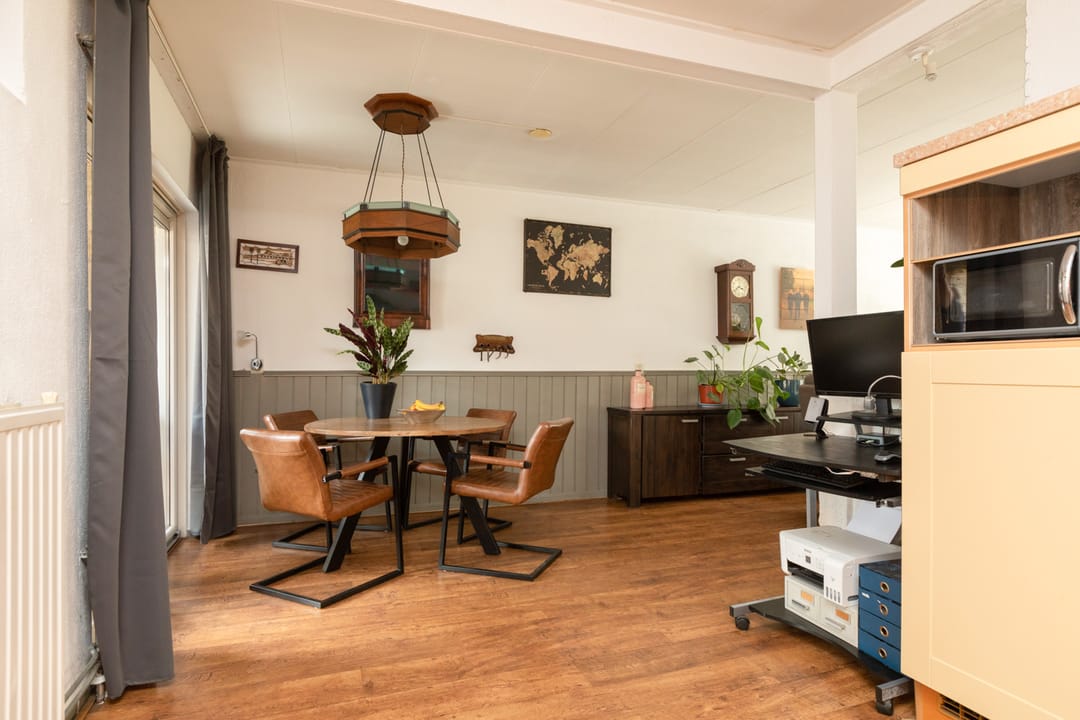 Foto 8 van Scherwolderhemstraat 2