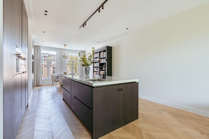 Foto 10 van Jan Luijkenstraat 34-3