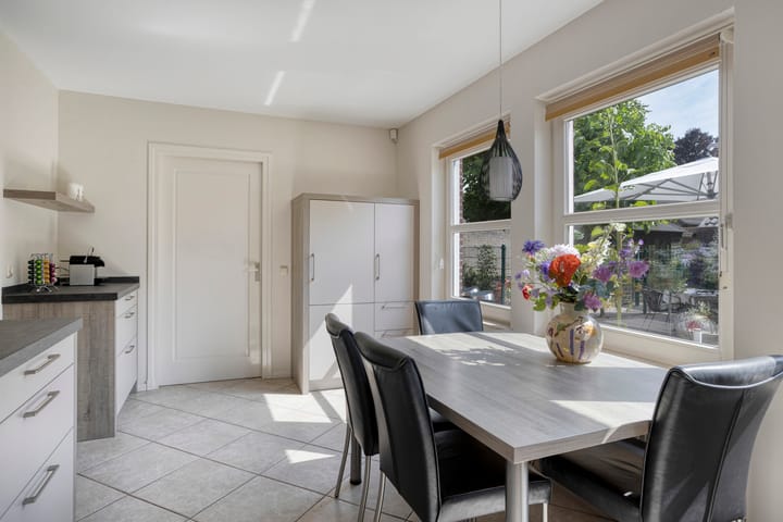 Foto 11 van Buitenhof 10