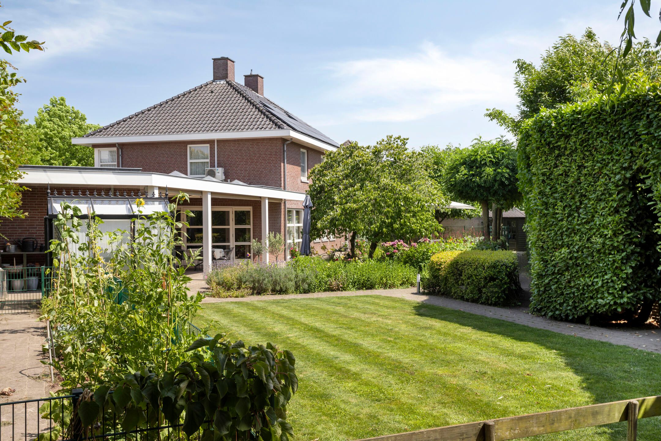 Foto 30 van Buitenhof 10