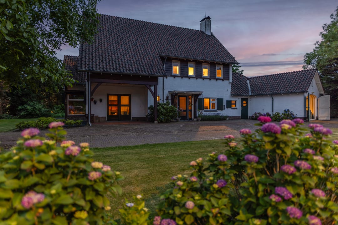 Foto 2 van Gronausestraat 10