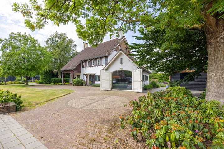 Foto 5 van Gronausestraat 10