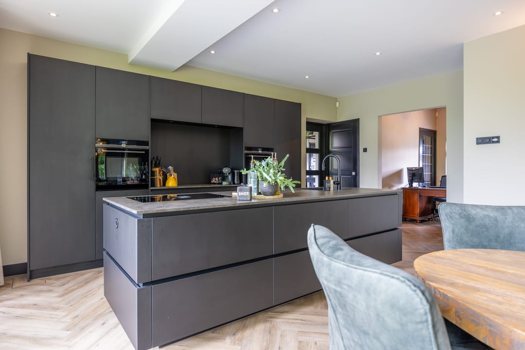 Foto 13 van Gronausestraat 10