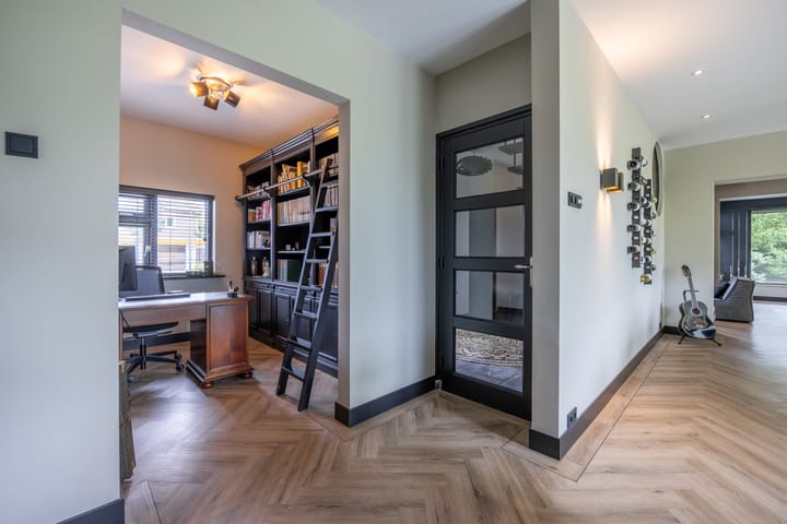 Foto 15 van Gronausestraat 10