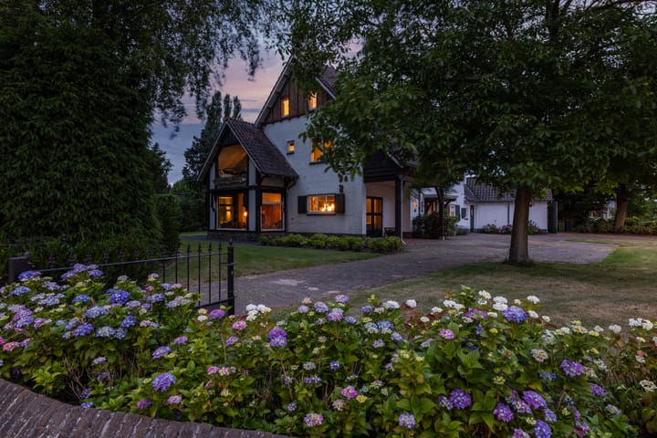 Foto 67 van Gronausestraat 10