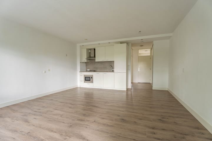 Foto 3 van Aert van Neslaan 232