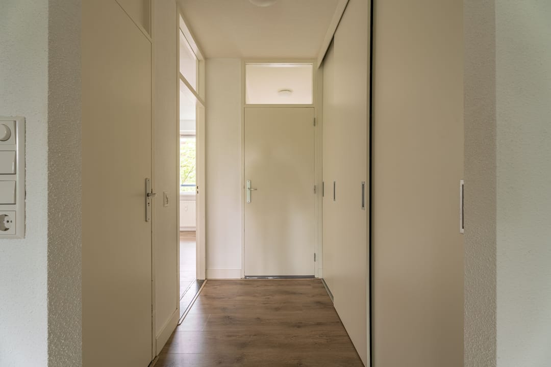 Foto 8 van Aert van Neslaan 232