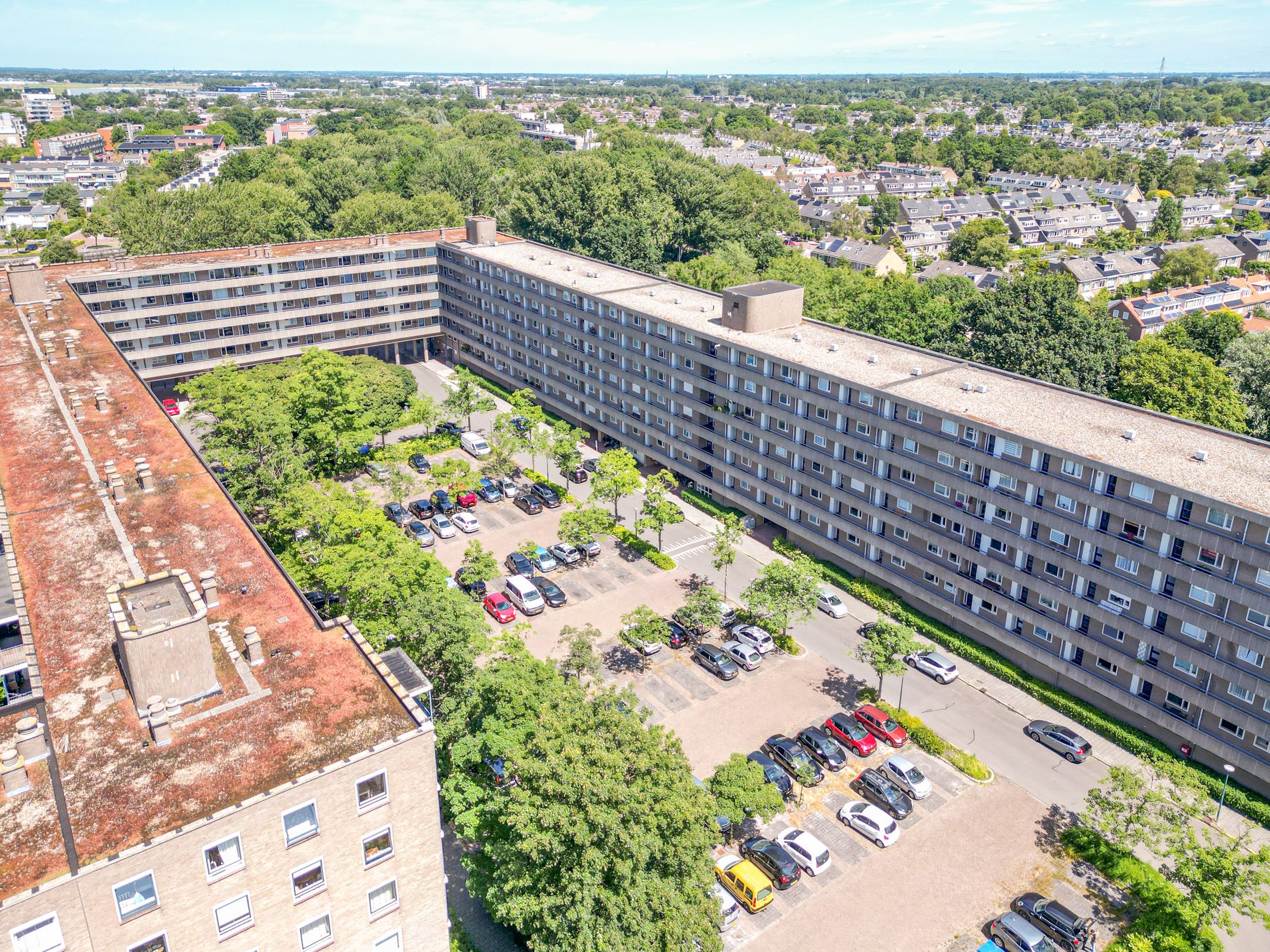 Foto 21 van Aert van Neslaan 232