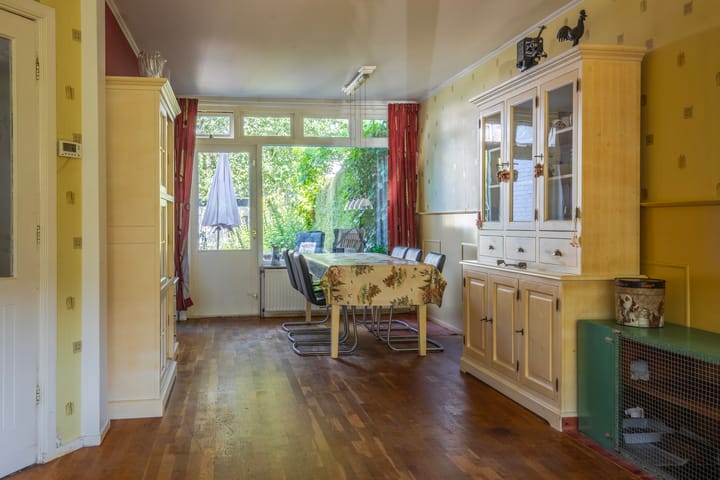 Photo 13 of Pinksterbloemstraat 54