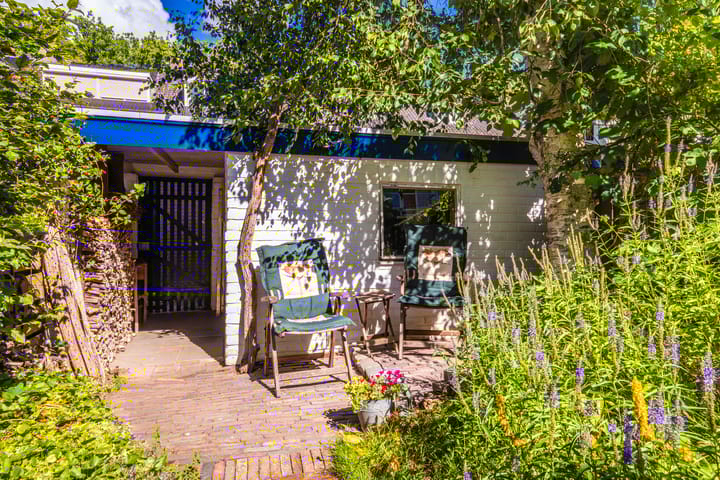 Photo 20 of Pinksterbloemstraat 54