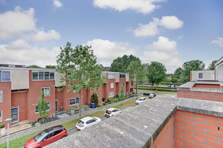 Foto 2 van Aalbessenstraat 18