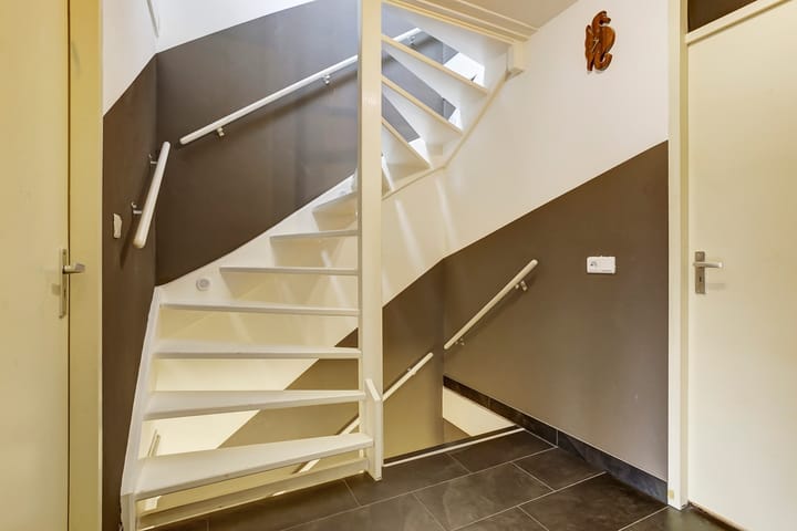 Foto 16 van Aalbessenstraat 18