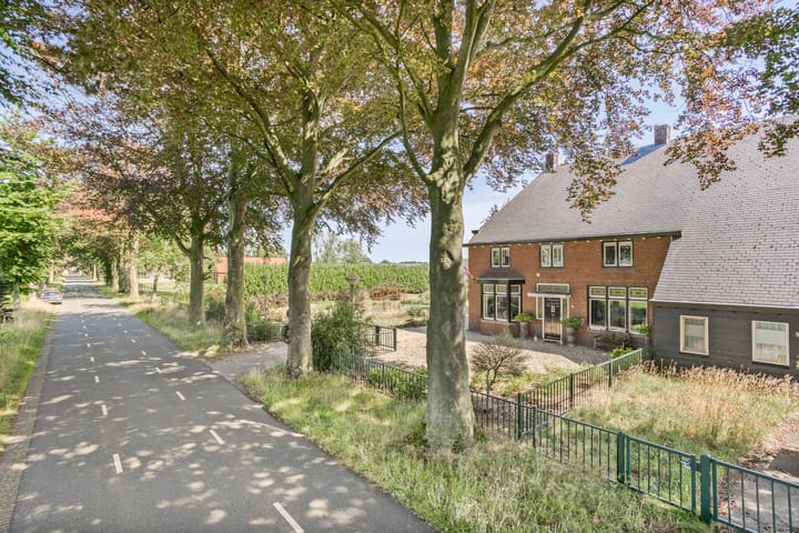 Foto 36 van Beukenlaan 28