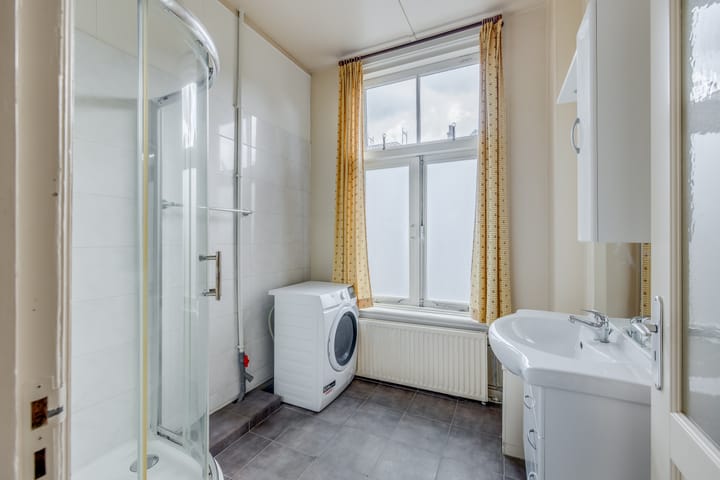 Foto 20 van Justus van Effenstraat 10-BS