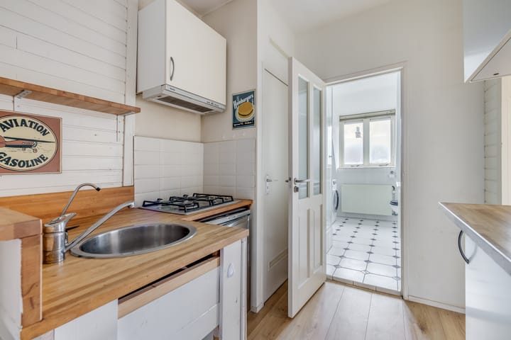 Foto 27 van Justus van Effenstraat 10-BS